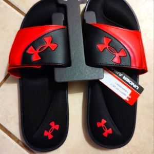 Under Armour NWT Unisex Slides